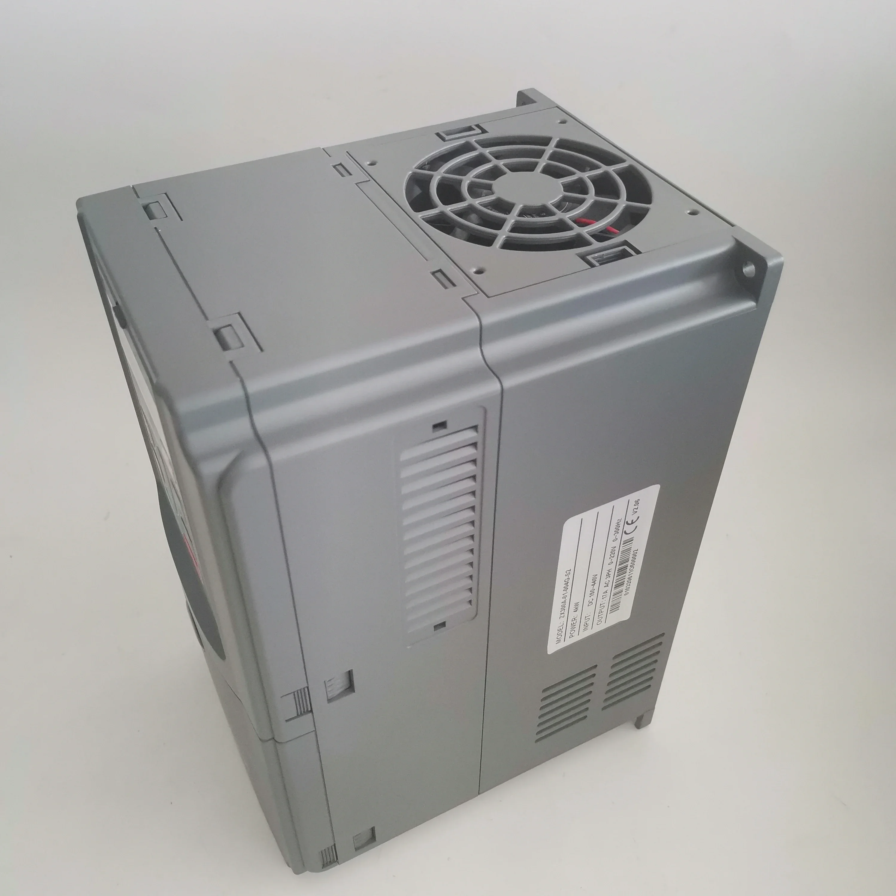 Inverter solare per pompa acqu - Solar Pump Inverter 2.2Kw recensione e prezzo